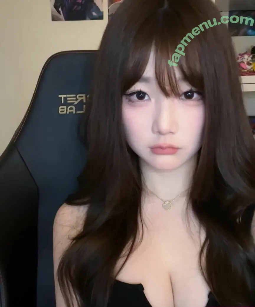 Kiittwy nude photo #0017 (Athena)