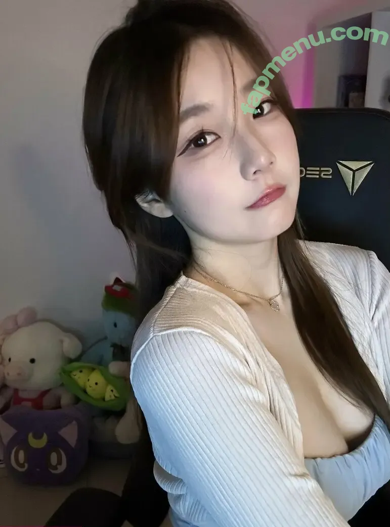 Kiittwy nude photo #0027 (Athena)