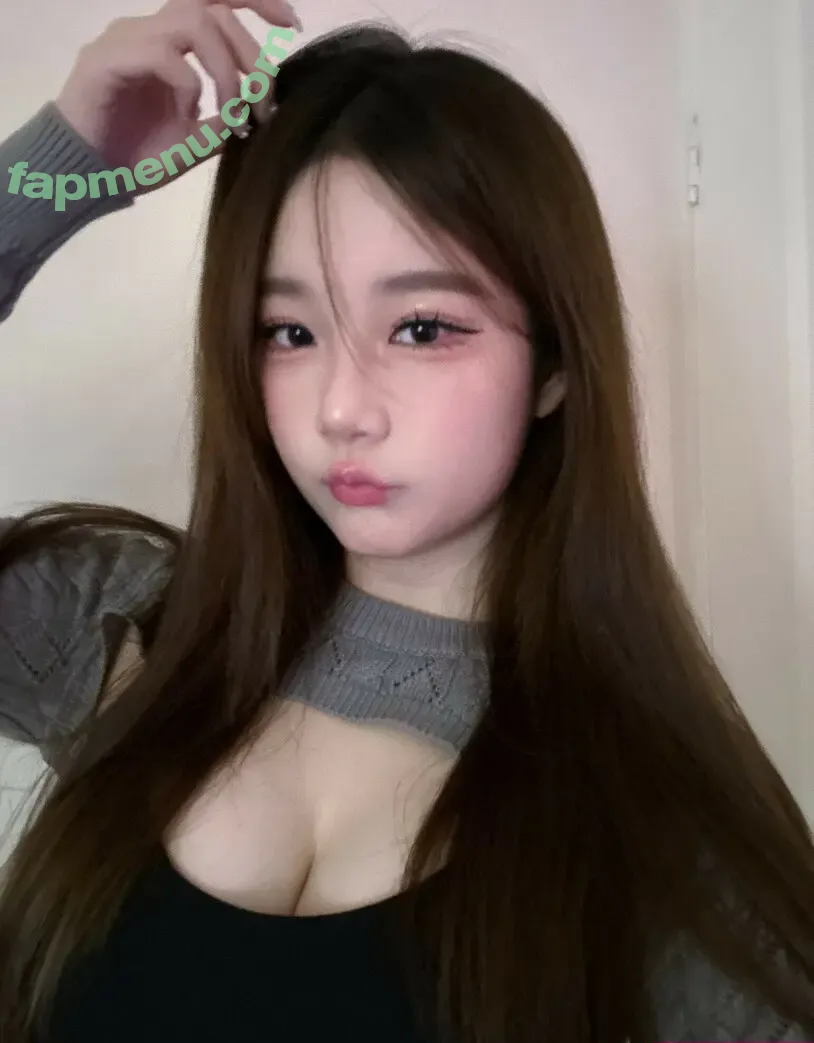 Kiittwy nude photo #0036 (Athena)