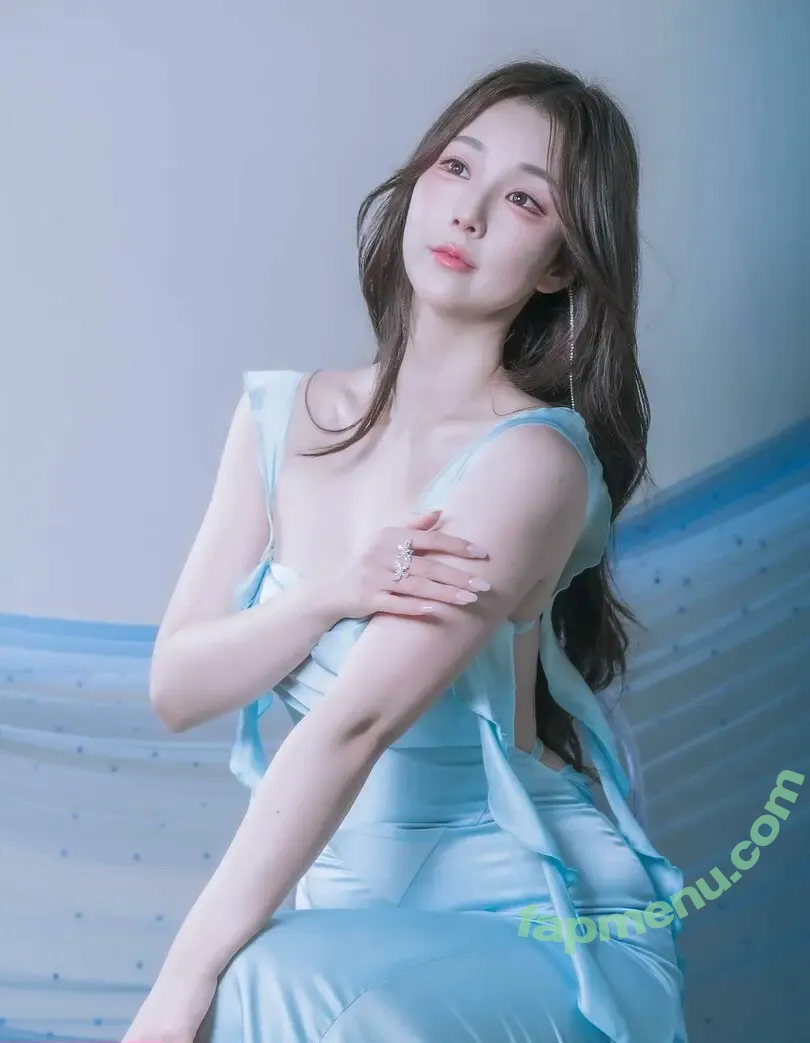 Kiittwy nude photo #0302 (Athena)