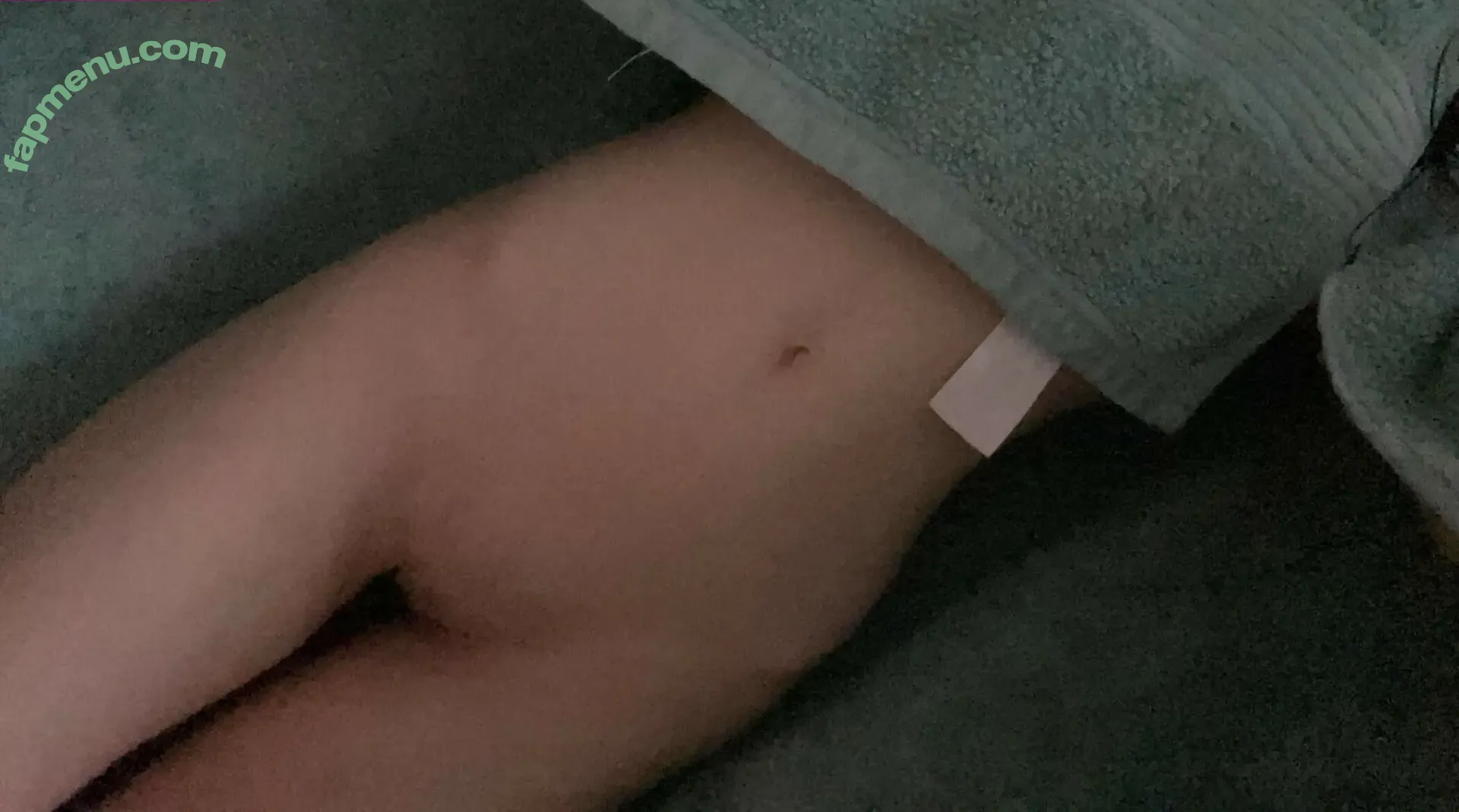 Kiki Evilunicorn24 nude photo #0004 (evilunicorn24)