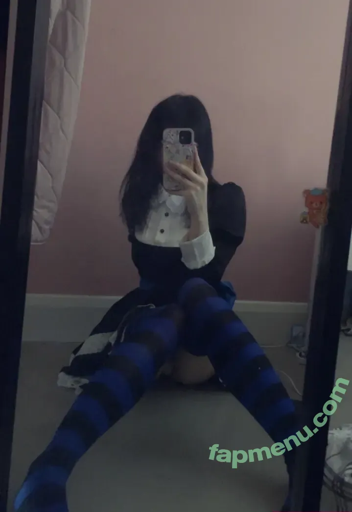 Kiki Evilunicorn24 nude photo #0013 (evilunicorn24)