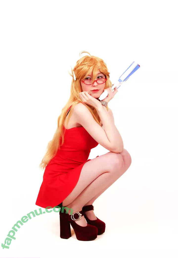 Kiki Glitter Cosplay nude photo #0184 (KikiGlitterCos / kiki_glitter_cosplay / kikifitcosplay)