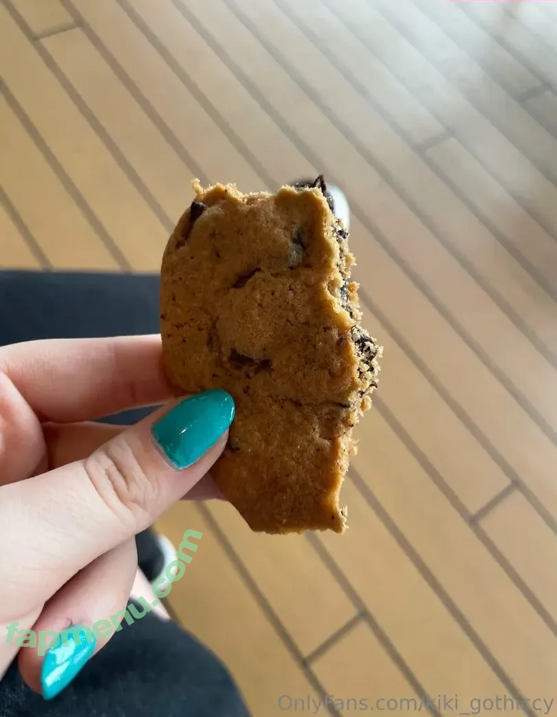 kiki_gothiccy nude photo #0065 (kiki_gothiccy)