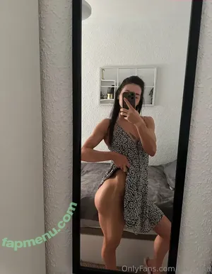 kiki_miia / kikimiyayayagitudeeh nude photo #0078