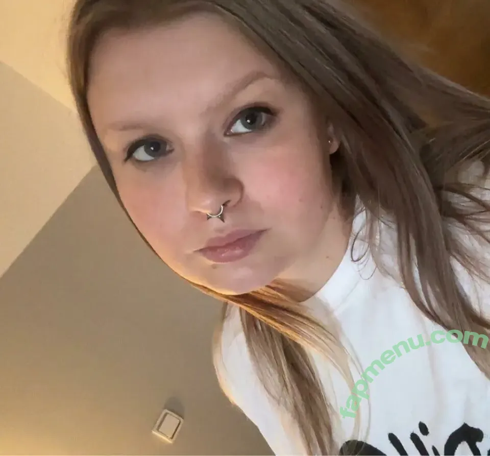 kiki_toy nude photo #0031 (KikiToy)