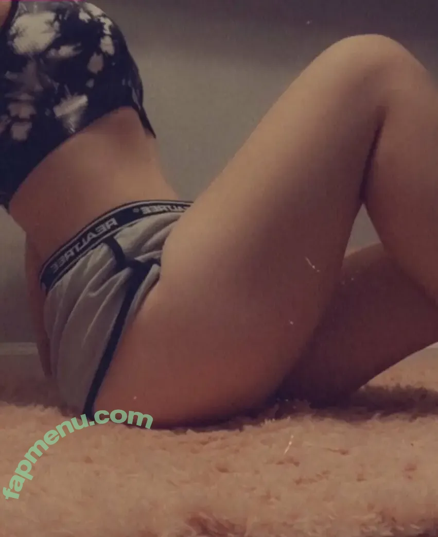 kikimeowmeow00 nude photo #0008 (kikimowmow132)
