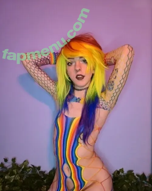 Kikiphobos nude photo #0034 (Kikiphobos)