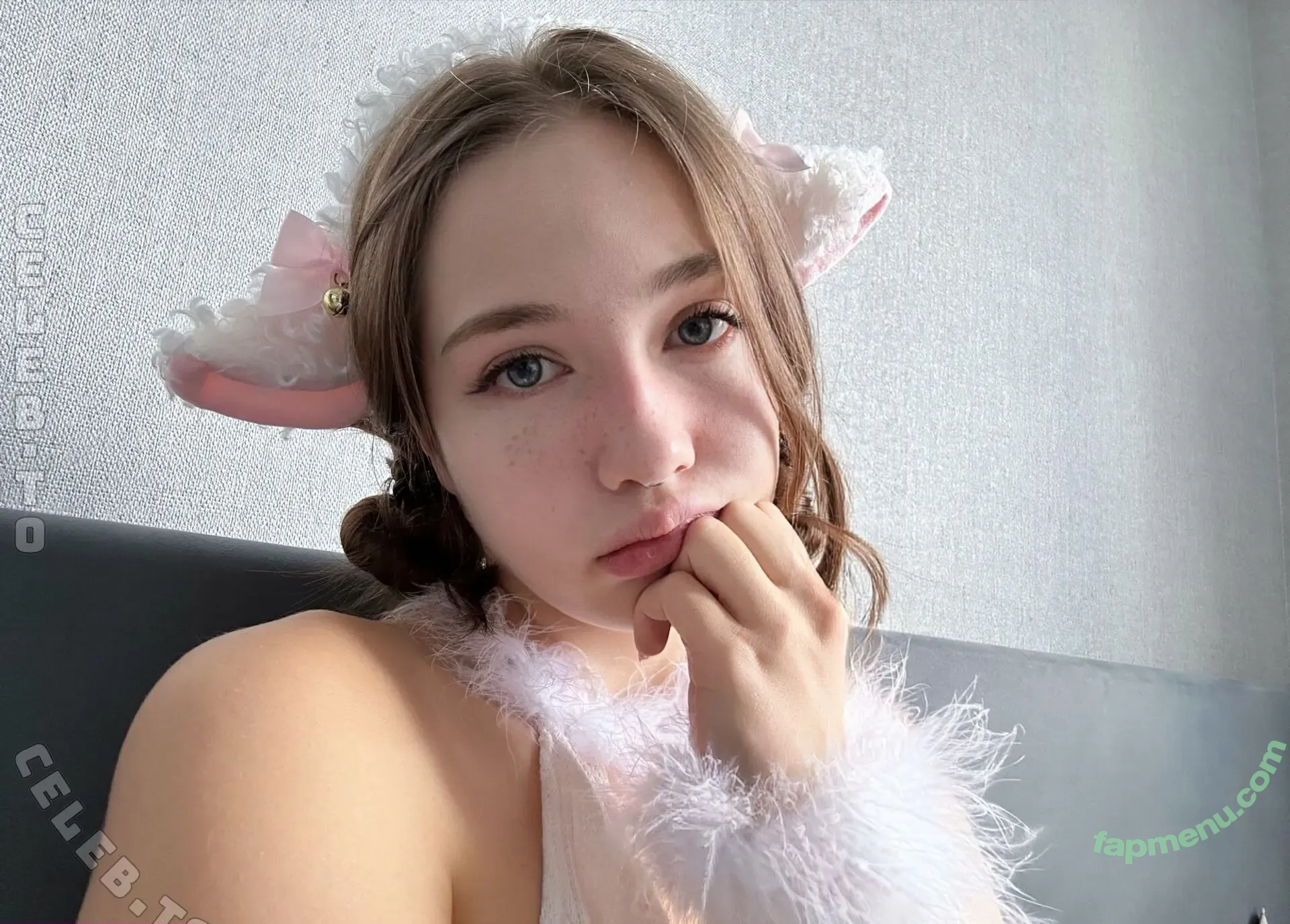 Kikobaka nude photo #0110 (Kikobaka)