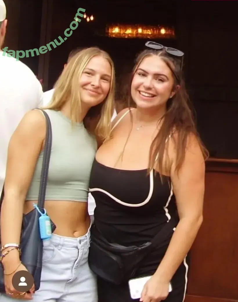 Kiley K nude photo #0064 (kiley.k / kileycakes)