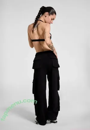 Killljoyy / carly.jb nude photo #0100