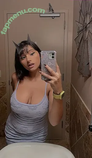 killmeinsicily / siciliana.principessa nude photo #0079