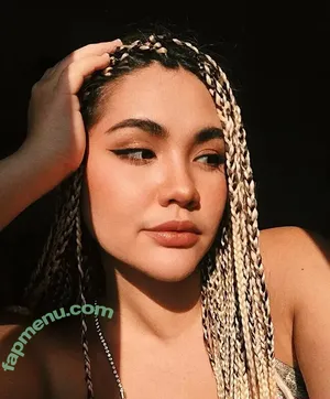 Kim Cahill / kimcahill19 nude photo #0075