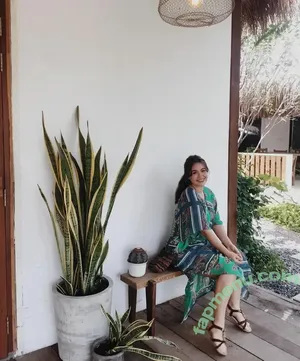 Kim Cahill / kimcahill19 nude photo #0082