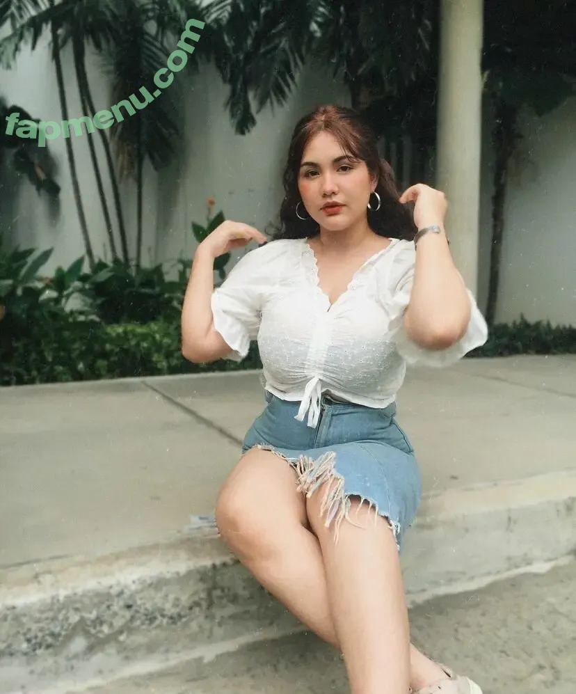 Kim Cahill nude photo #0091 (kimcahill19)