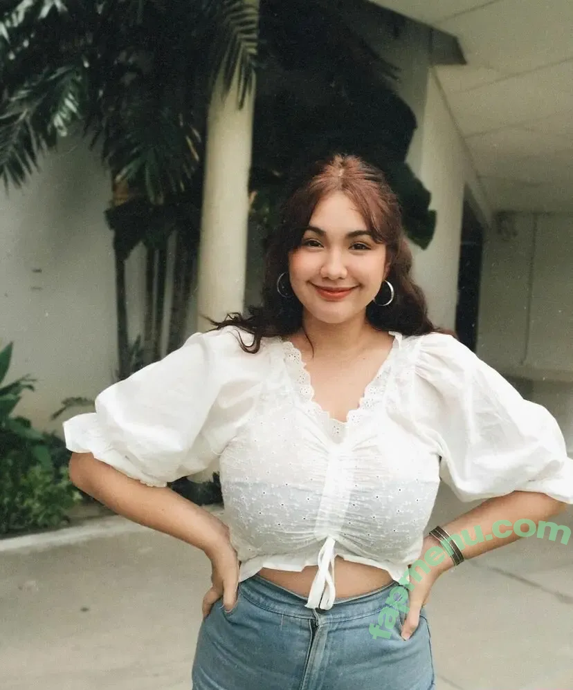 Kim Cahill nude photo #0095 (kimcahill19)