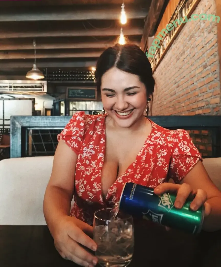 Kim Cahill nude photo #0098 (kimcahill19)