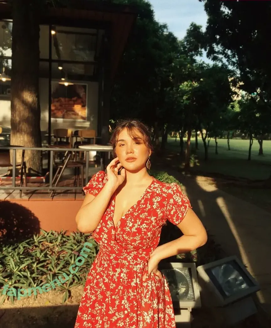 Kim Cahill nude photo #0109 (kimcahill19)