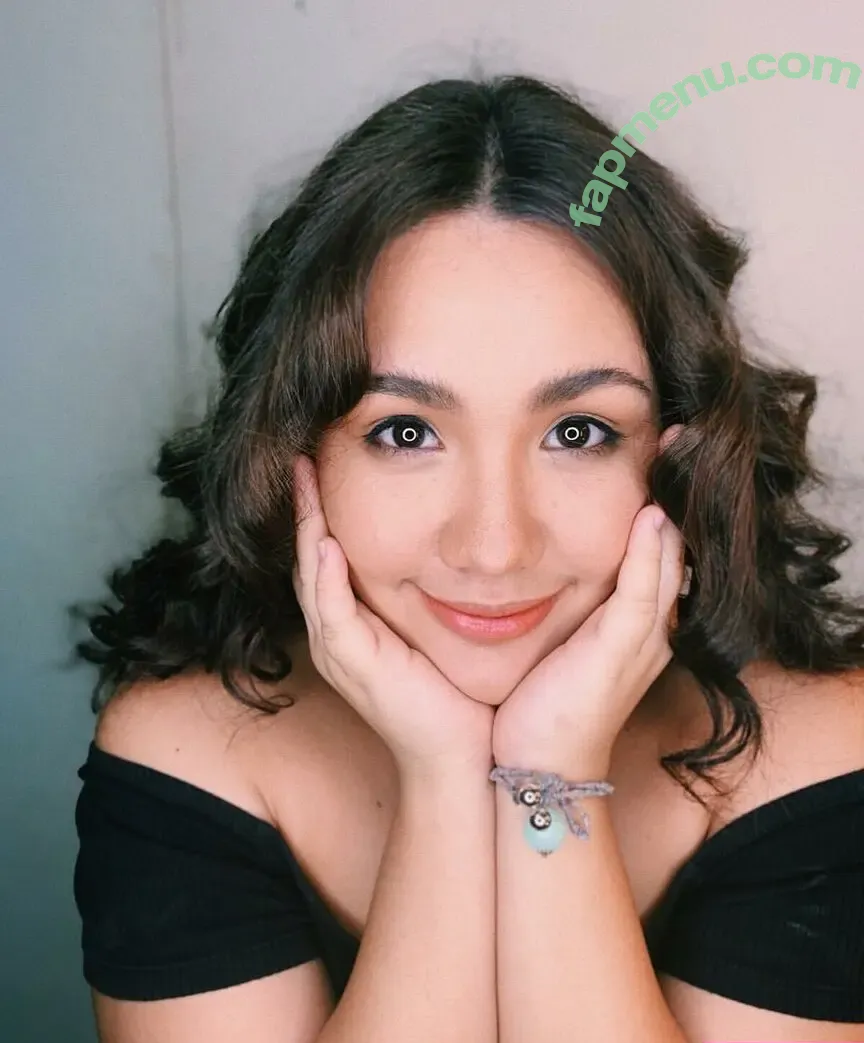 Kim Cahill nude photo #0111 (kimcahill19)