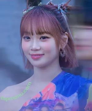 Kim Chaewon / _chaechae_1 / 김채원 Le Sserafim nude photo #0075