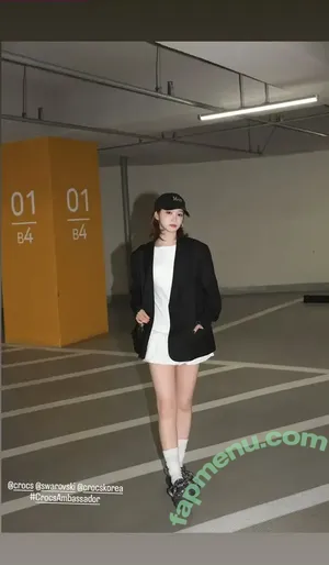 Kim Chaewon / _chaechae_1 / 김채원 Le Sserafim nude photo #0159