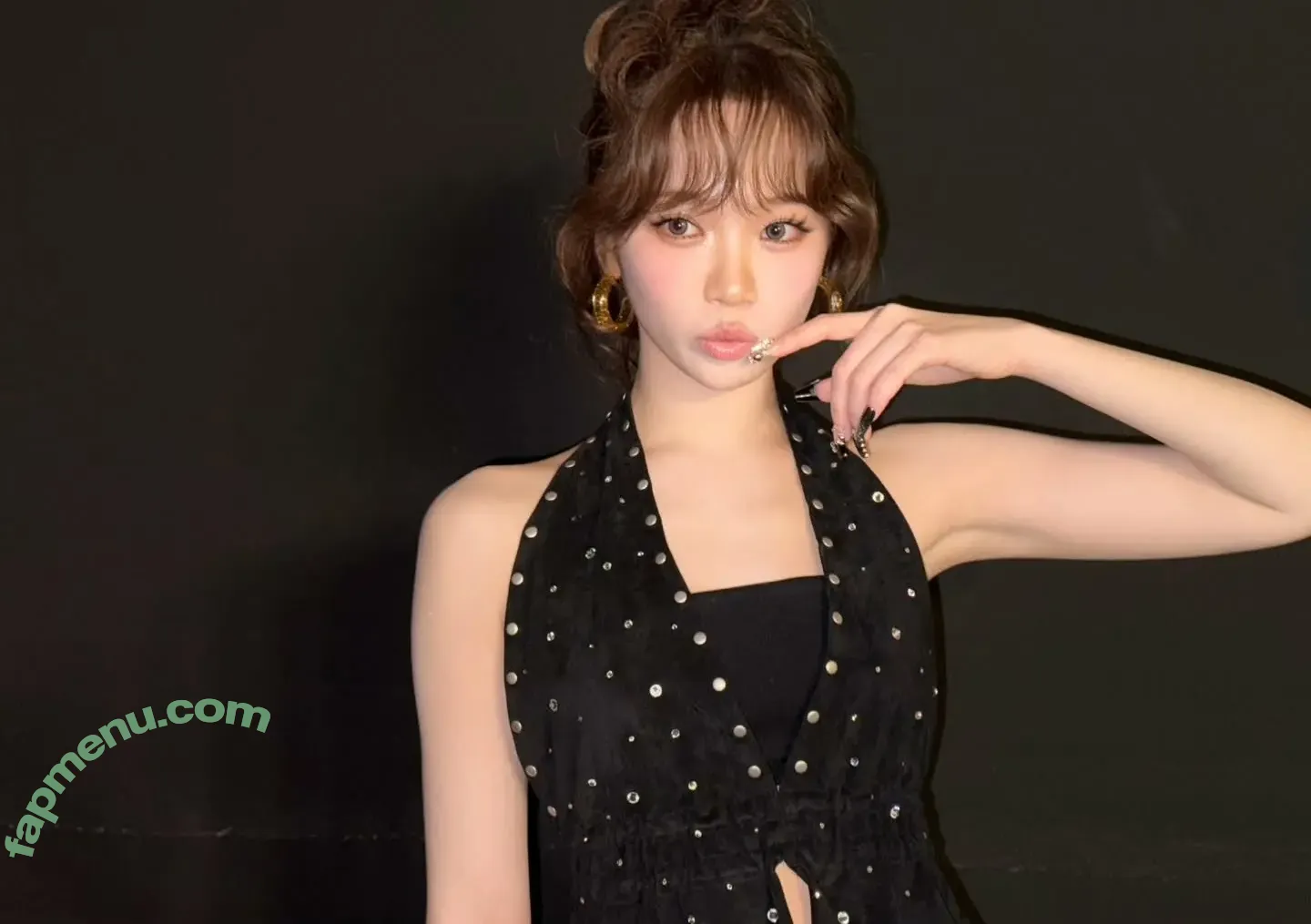 Kim Chaewon nude photo #0066 (_chaechae_1 / 김채원 Le Sserafim)