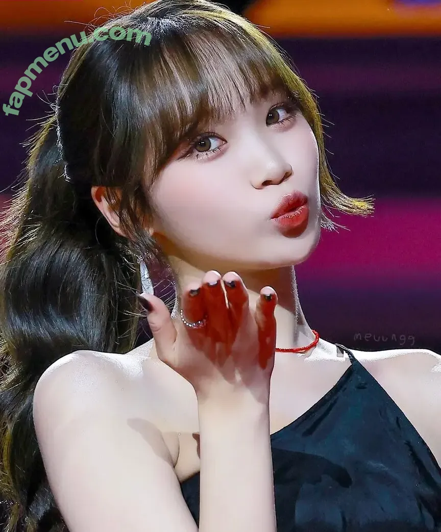 Kim Chaewon nude photo #0074 (_chaechae_1 / 김채원 Le Sserafim)