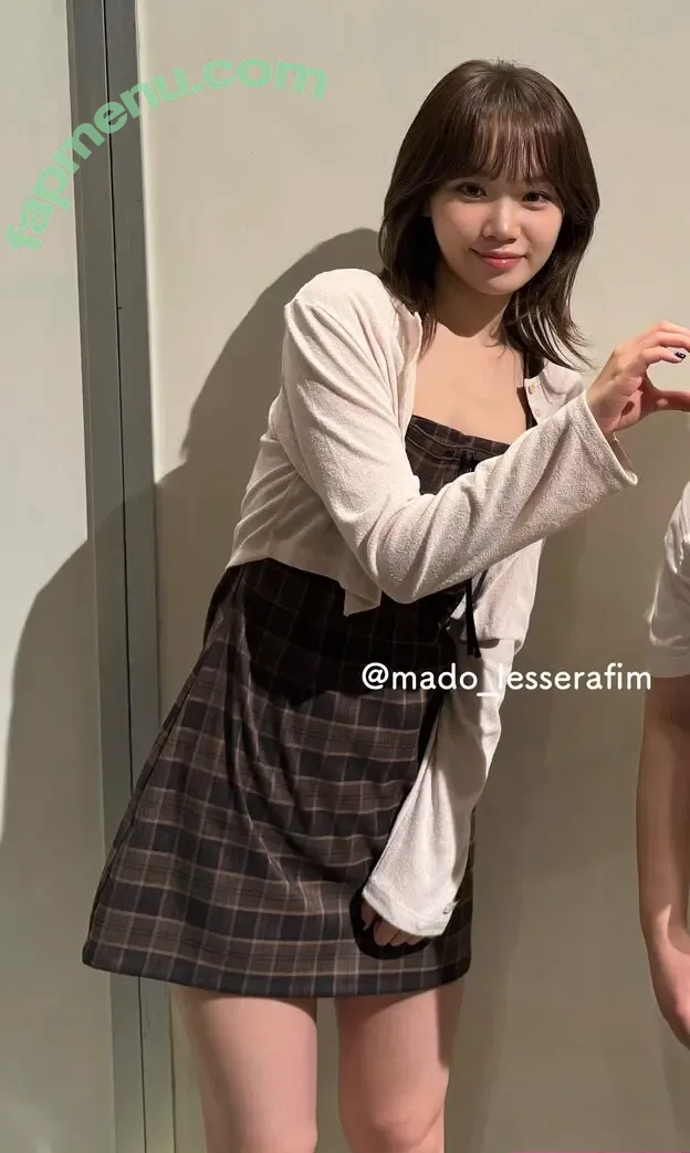 Kim Chaewon nude photo #0175 (_chaechae_1 / 김채원 Le Sserafim)