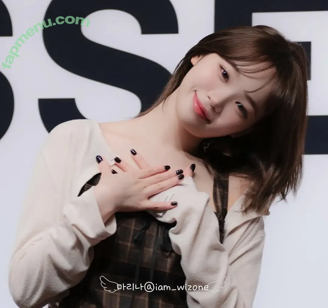 Kim Chaewon nude photo #0191 (_chaechae_1 / 김채원 Le Sserafim)