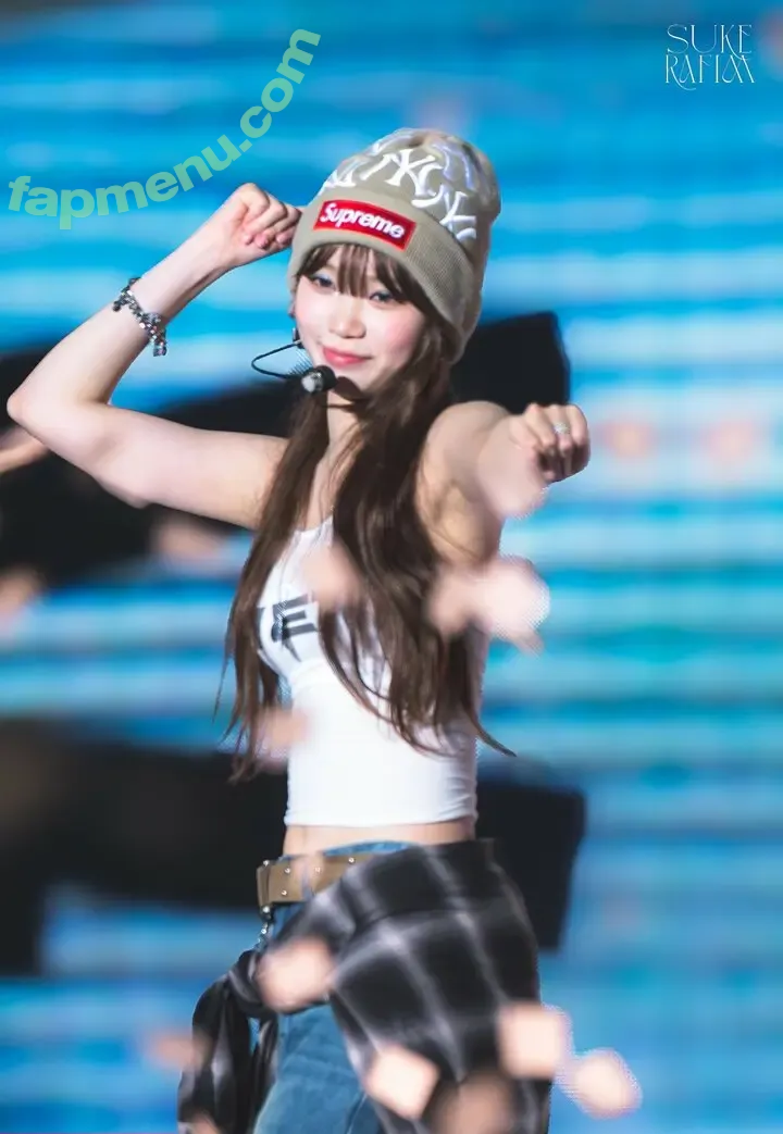 Kim Chaewon nude photo #0334 (_chaechae_1 / 김채원 Le Sserafim)