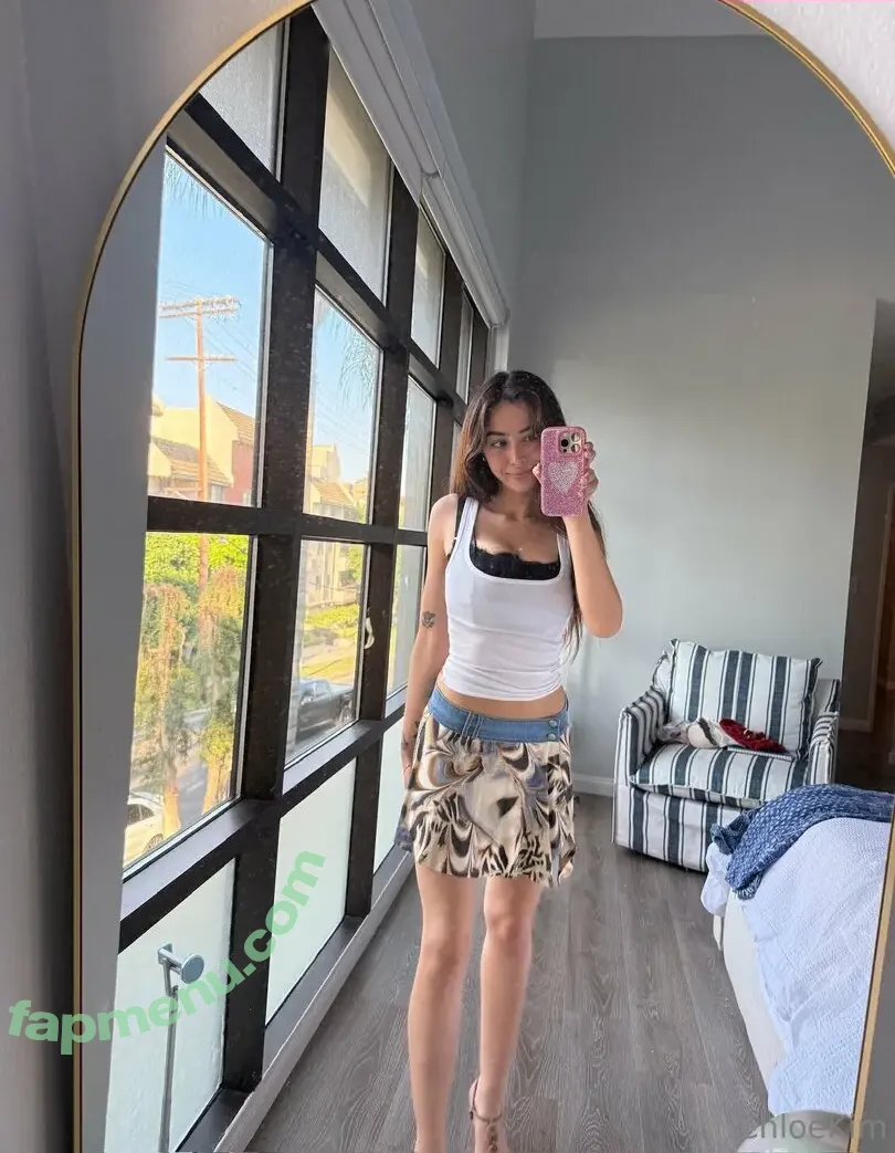 kim.chloe nude photo #0001 (chloekim)