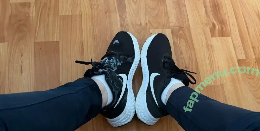 kim.deity.free nude photo #0175 (deitykim)