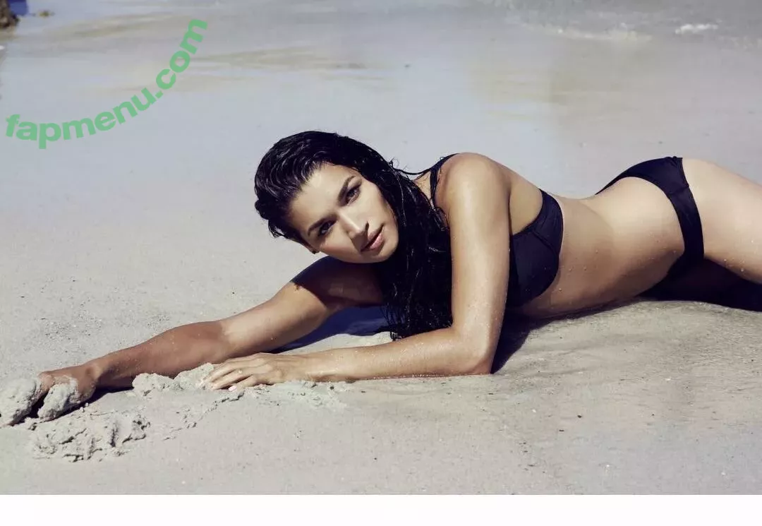 Kim Engelbrecht nude photo #0011 (kimengelbrecht)