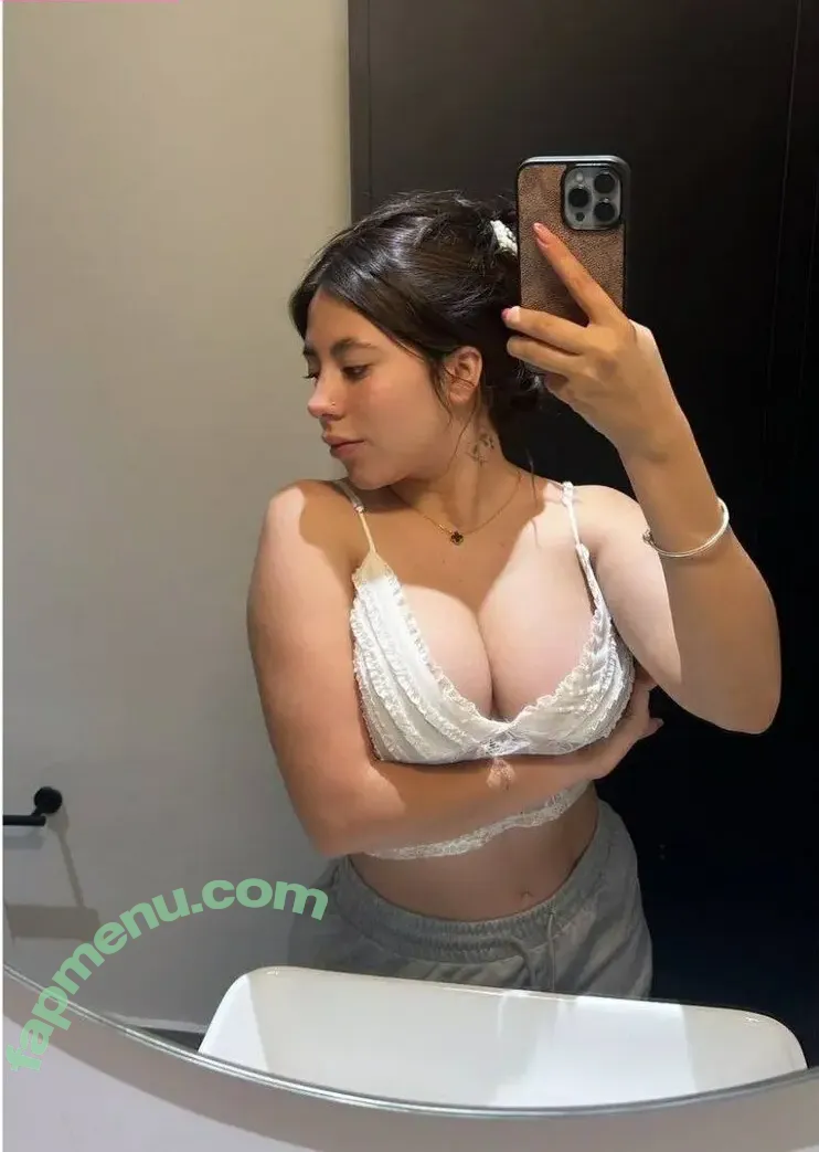 Kim Estrada nude photo #0028 (kimmestrada19)