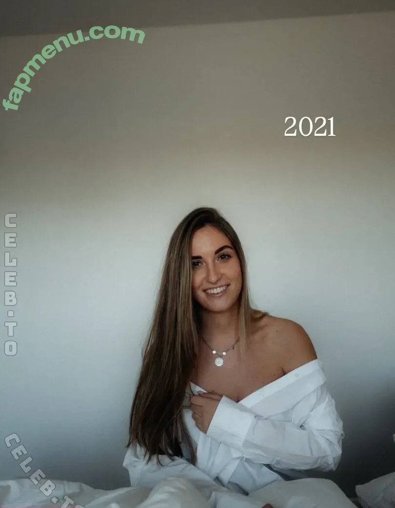 Kim Füngeling nude photo #0107 (kimfuengeling / kimfuengeling13)