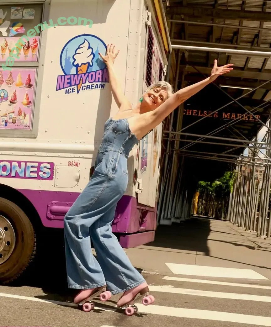 Kim Hale nude photo #0015 (mskimhale)