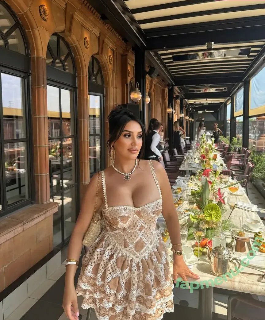 Kim K Hunjan nude photo #0004 (kbellebeauty)