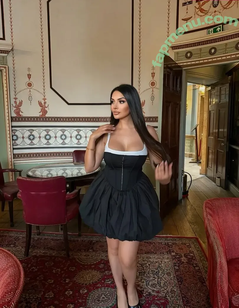 Kim K Hunjan nude photo #0012 (kbellebeauty)