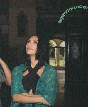 Kim Kardashian / kimkadarshian / kimkardashian nude photo #0106