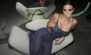 Kim Kardashian / kimkadarshian / kimkardashian nude photo #0116