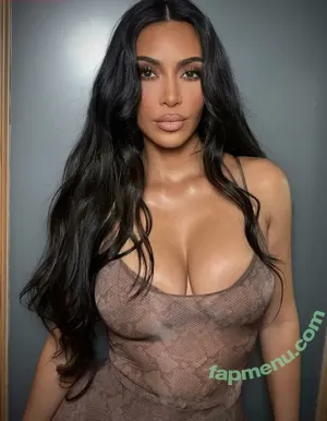 Kim Kardashian / kimkadarshian / kimkardashian nude photo #0180