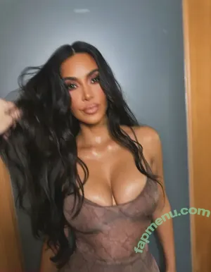 Kim Kardashian / kimkadarshian / kimkardashian nude photo #0184
