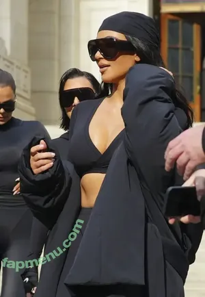 Kim Kardashian / kimkadarshian / kimkardashian nude photo #0220
