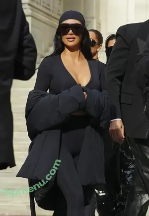 Kim Kardashian / kimkadarshian / kimkardashian nude photo #0226