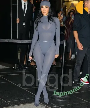 Kim Kardashian / kimkadarshian / kimkardashian nude photo #0252