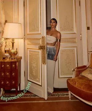 Kim Kardashian / kimkadarshian / kimkardashian nude photo #0290