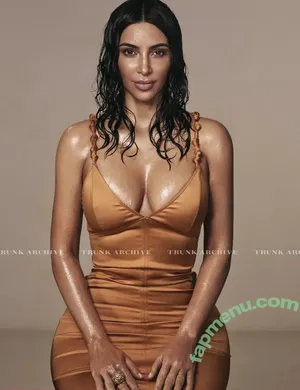 Kim Kardashian / kimkadarshian / kimkardashian nude photo #0543