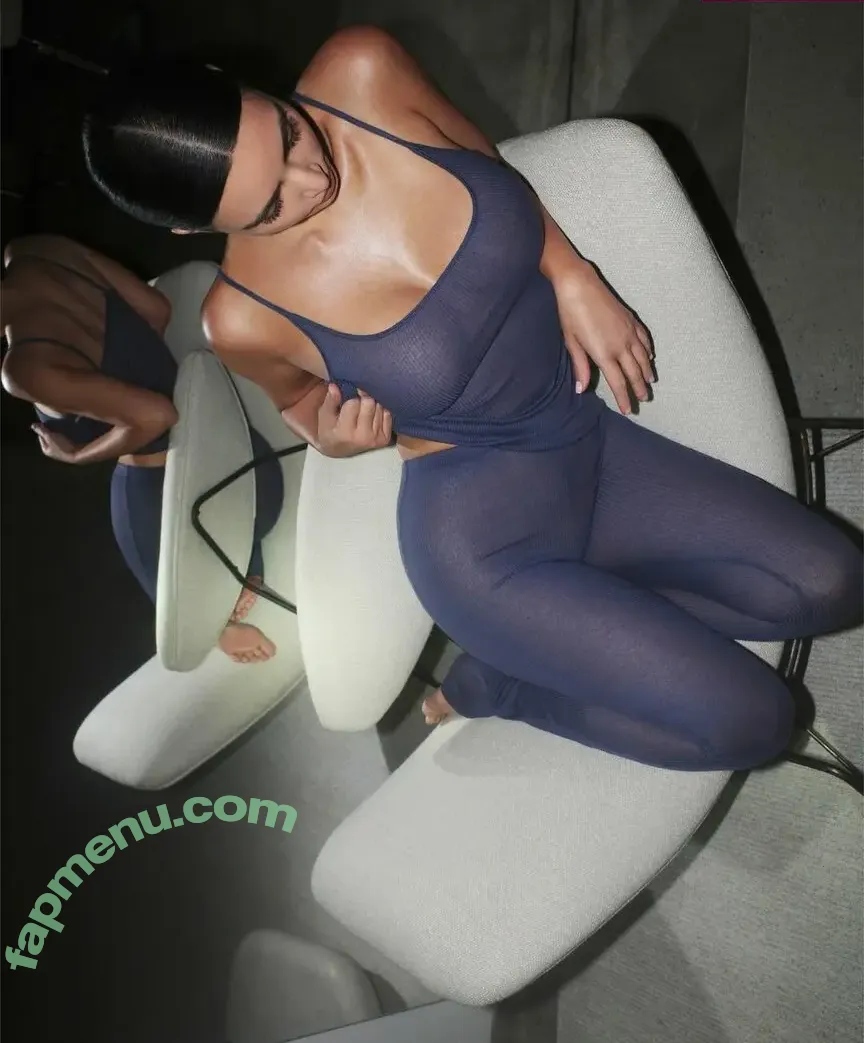 Kim Kardashian nude photo #0132 (kimkadarshian / kimkardashian)