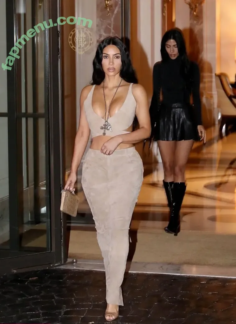 Kim Kardashian nude photo #0164 (kimkadarshian / kimkardashian)