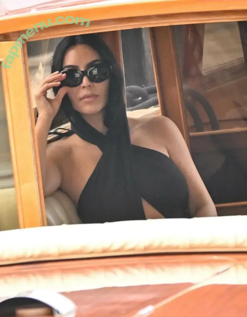 Kim Kardashian nude photo #0174 (kimkadarshian / kimkardashian)